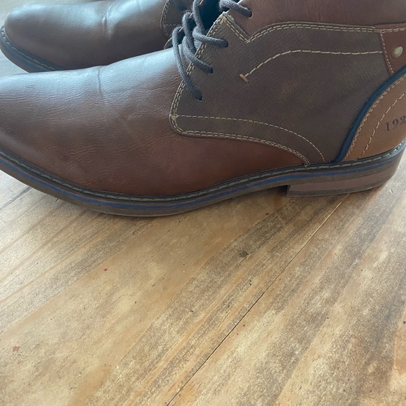 Men's Brown Leather Boots - Picture 5 of 10